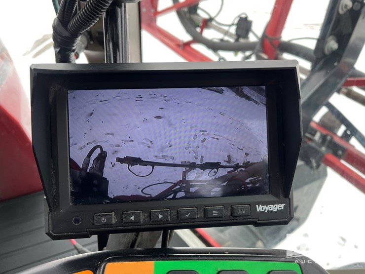 case-ih-patriot-3340-image-58