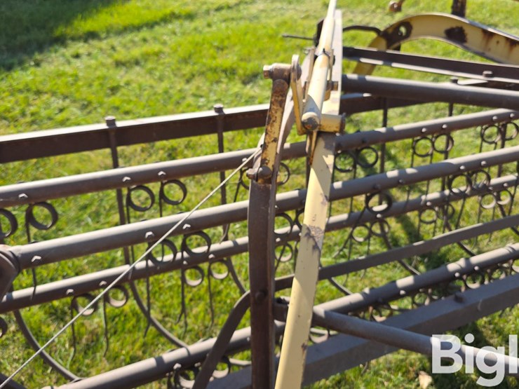 new-holland-s55-image-10