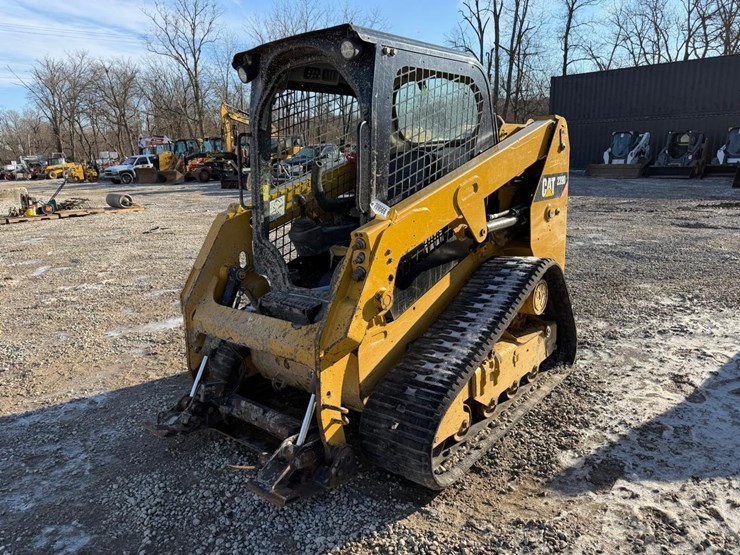 caterpillar-239d-image-1