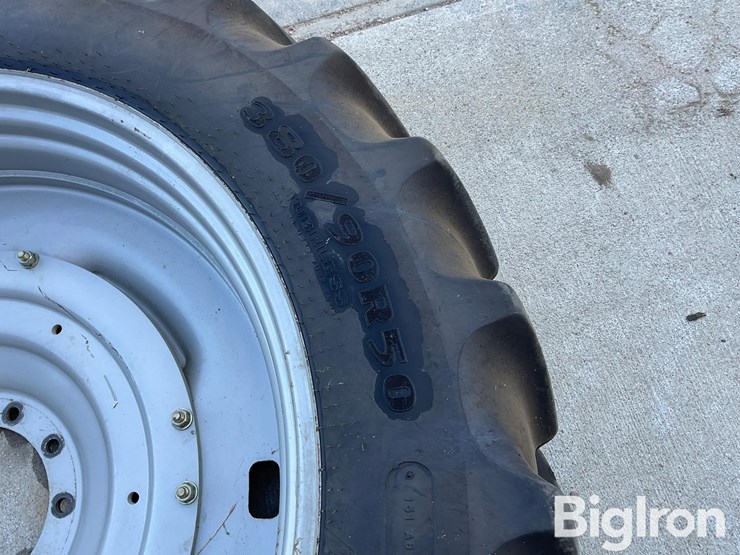 international-10-image-11