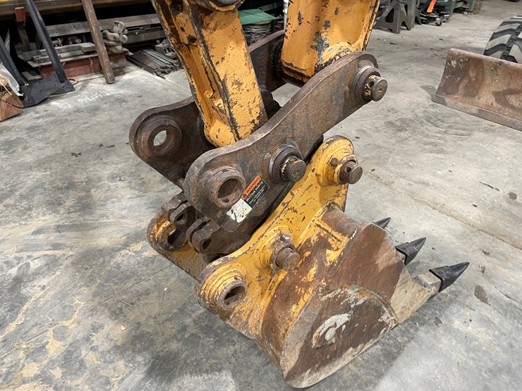 case-cx36b-zts-image-13