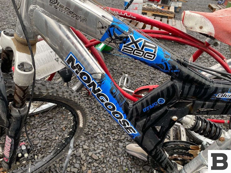 mongoose-xr200-21-speed-bicycle,-schwinn-bicycle-image-13