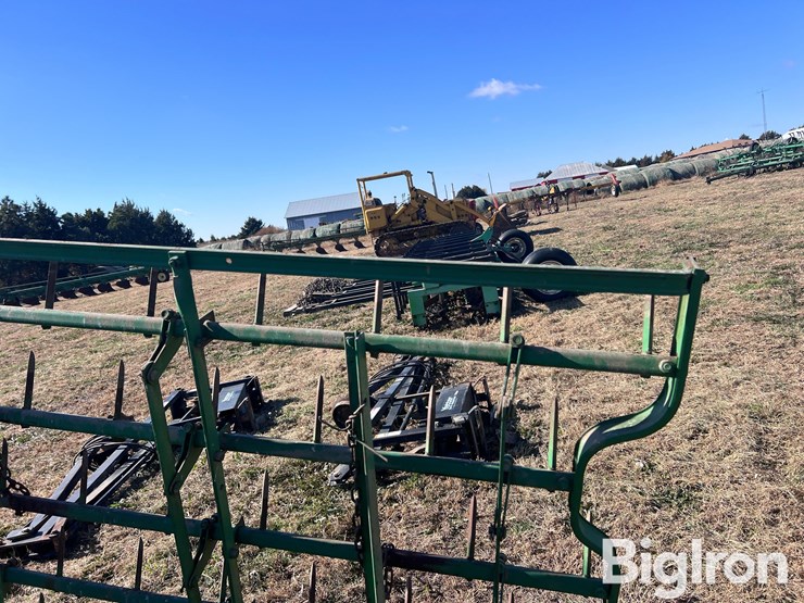 john-deere-24-image-14