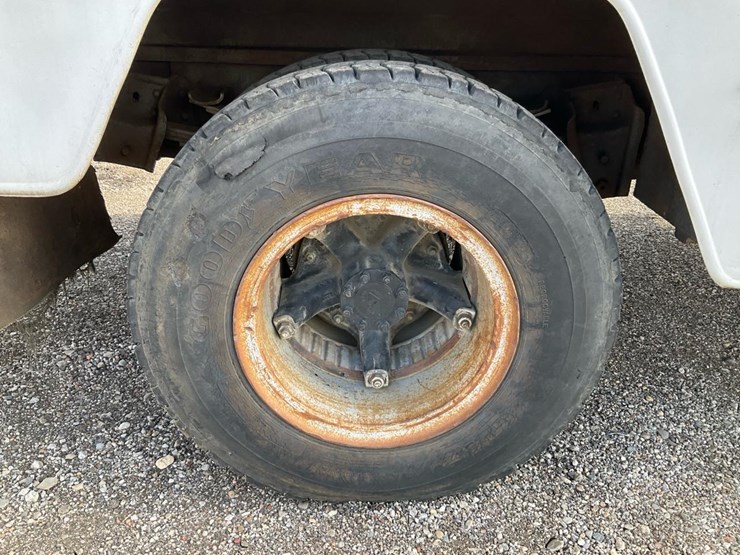 international-1854s-image-52