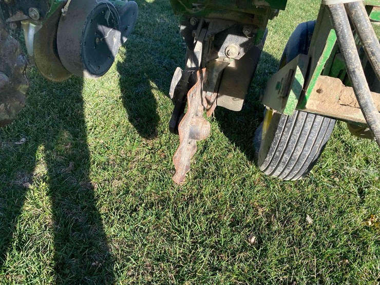 john-deere-1760-image-33