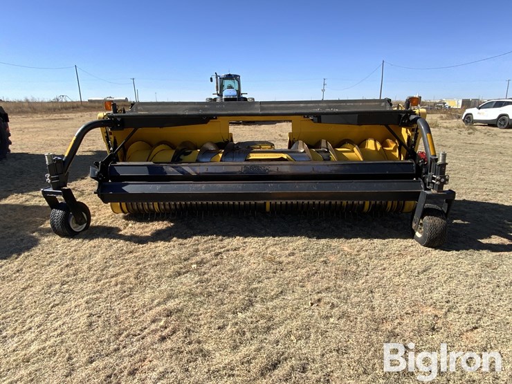 2017-new-holland-380fp-image-2