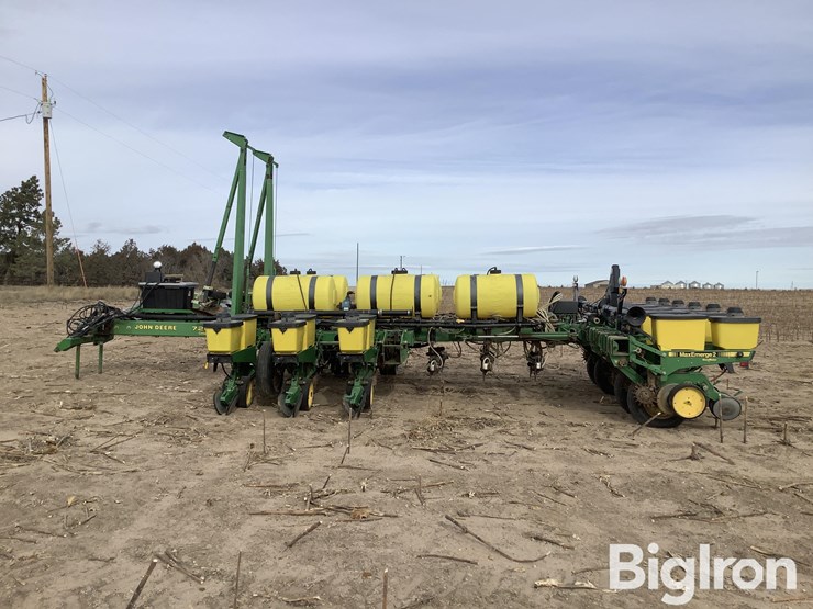 john-deere-7200-image-8