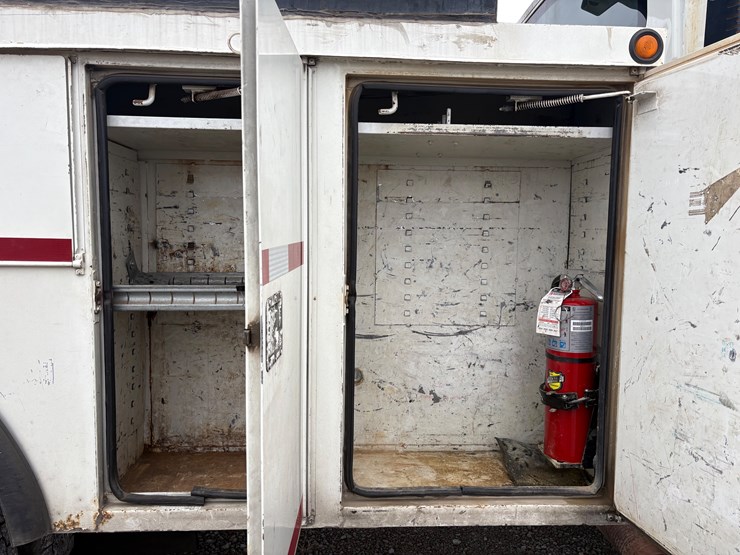 international-durastar-4300-image-12