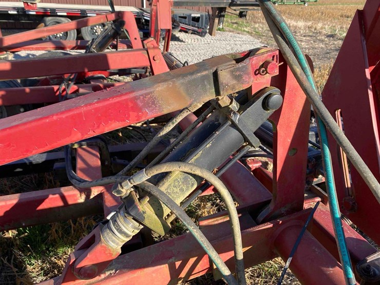 case-ih-4300-image-41