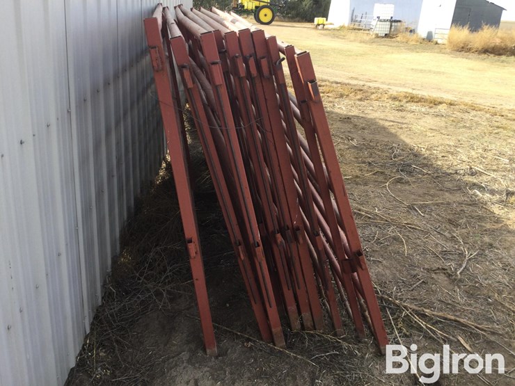 metal-livestock-panels-image-3