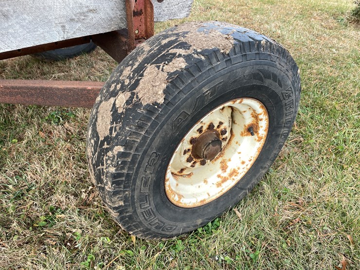 #205-•-j&m-gravity-box-on-running-gear-(boyceville,-wi)-image-27