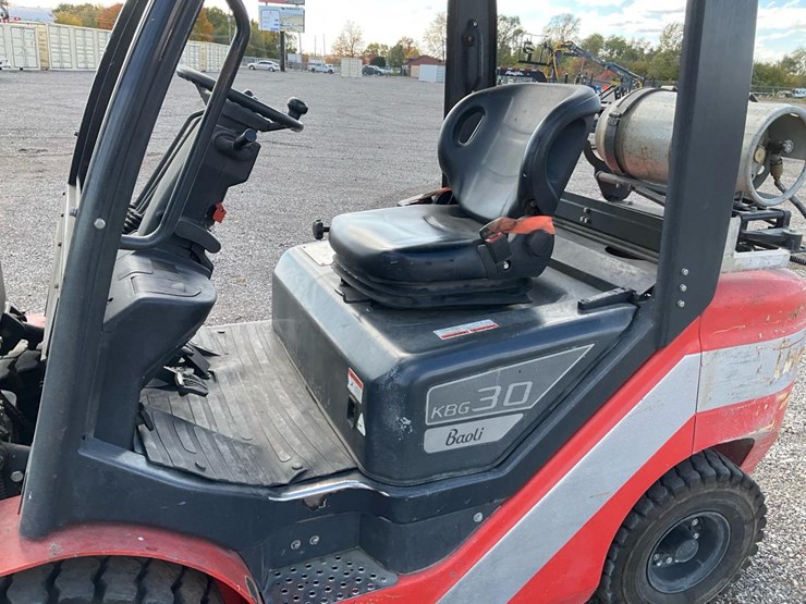 #1350-•-2021-baoli-kbg30-forklift-image-25