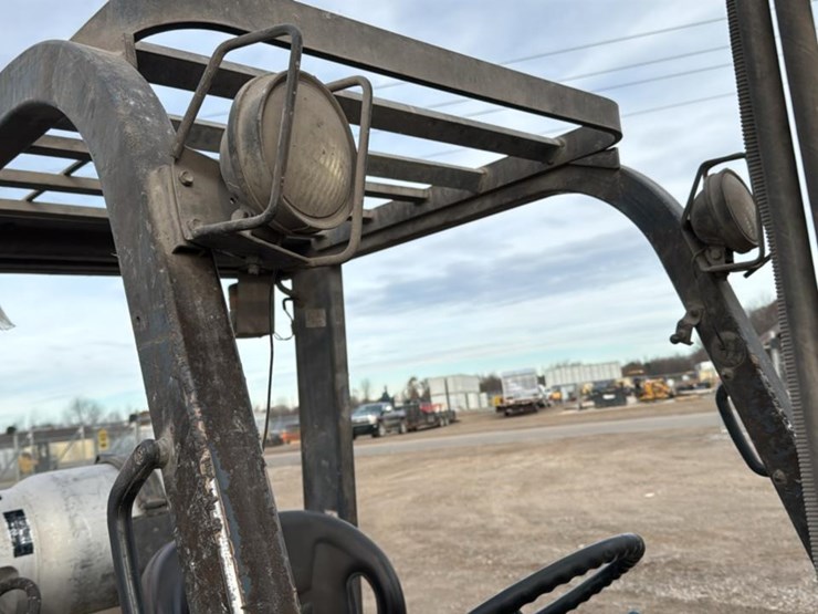 toyota-7fgcu25-image-30