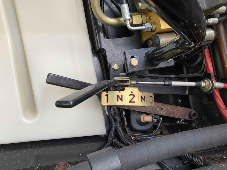 case-ih-8010-image-46