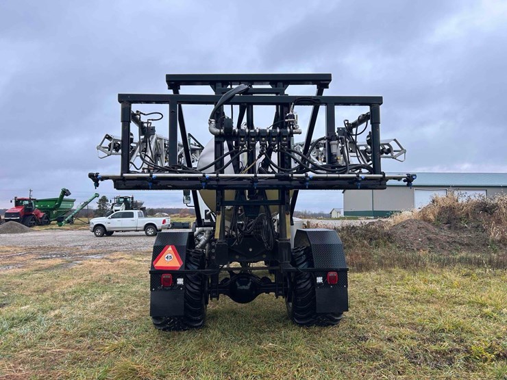 international-durastar-4300-image-3