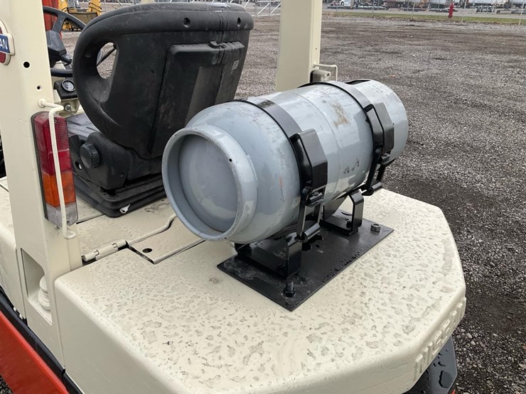 nissan-ph02a25v-image-26