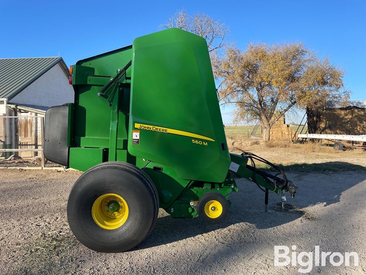 john-deere-560m-image-6