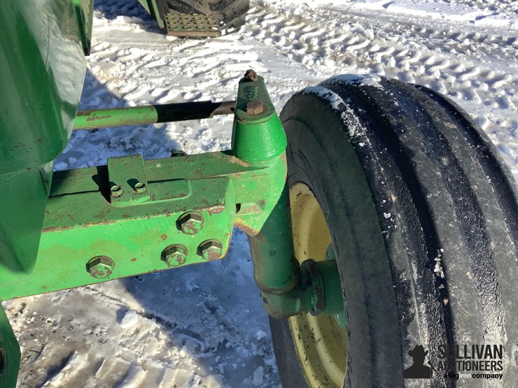 john-deere-4240-image-12