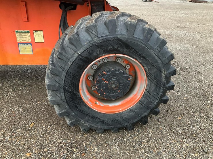 jlg-600s-image-29