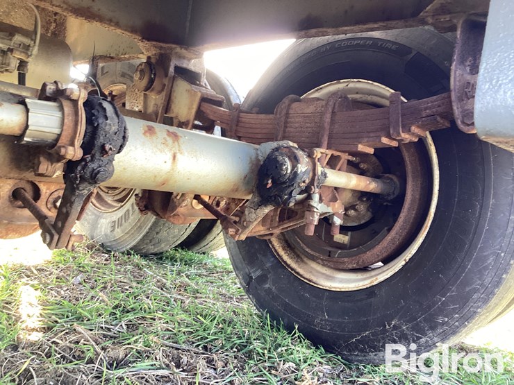 1965-standard-steel-36’-aluminum-t/a-water-tanker-trailer-image-20