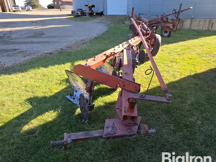 international-510-image-2