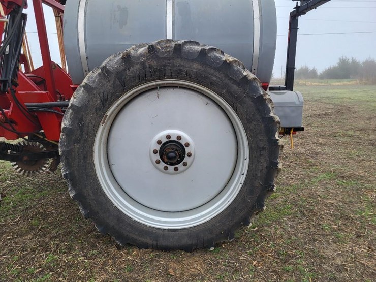 case-ih-2800-image-17