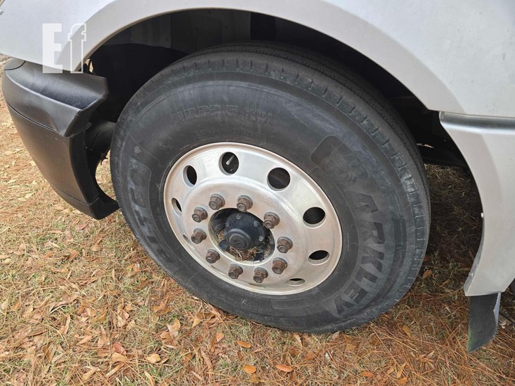 2013-international-prostar-image-8