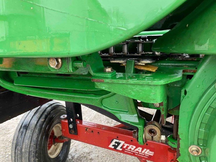 john-deere-608c-image-12