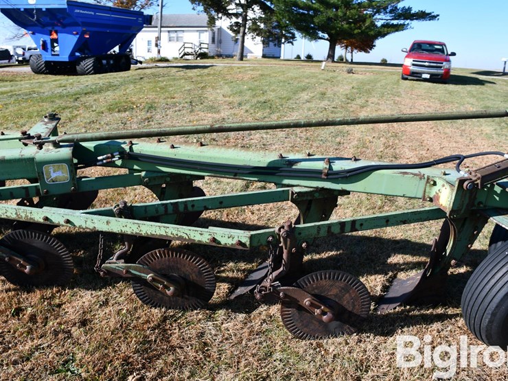 john-deere-5-image-16