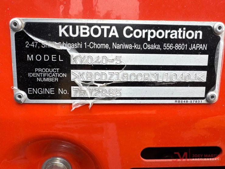 kubotakxo40-5-mini-excavator-image-26