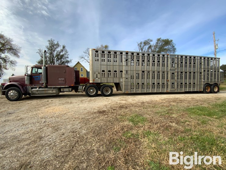 1996-freightliner-fld120-image-9