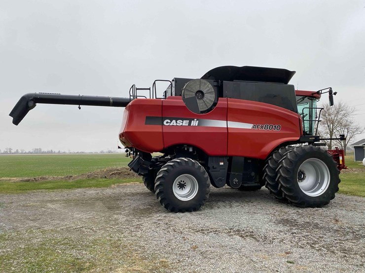 case-ih-8010-image-4