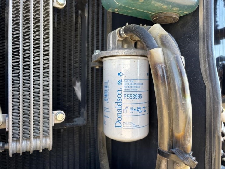 takeuchi-tb240-image-49