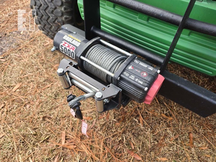 john-deere-gator-image-6