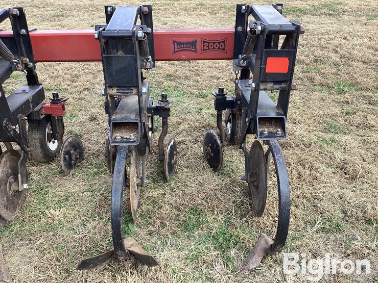 landoll-2006-30-image-17