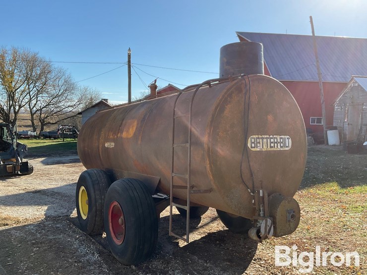 better-built-3150-am-liquid-manure-spreader-image-7