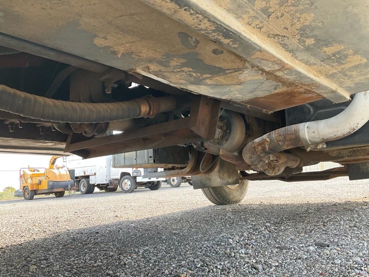 international-1854s-image-55