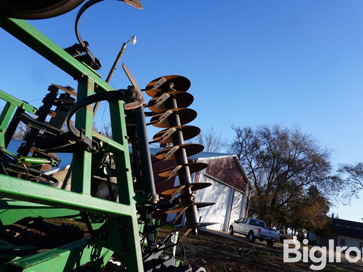 john-deere-726-image-19