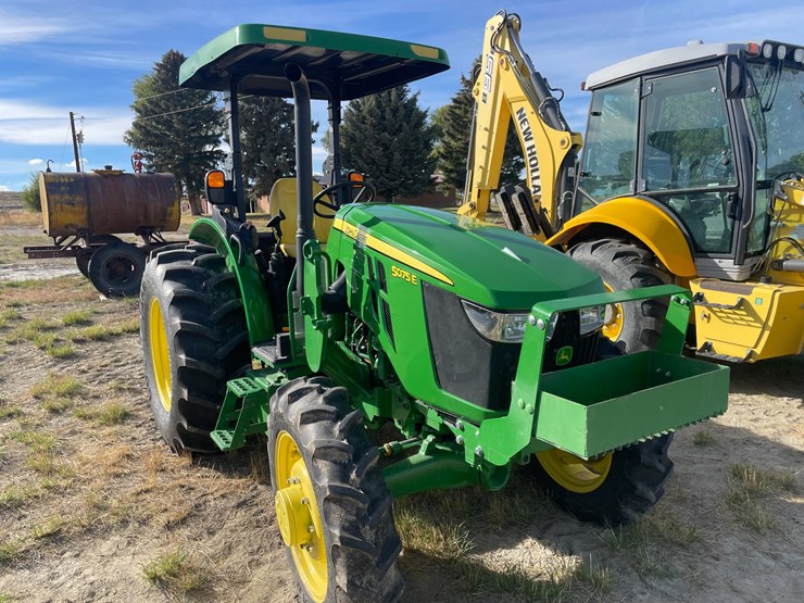 john-deere-5075e-image-3