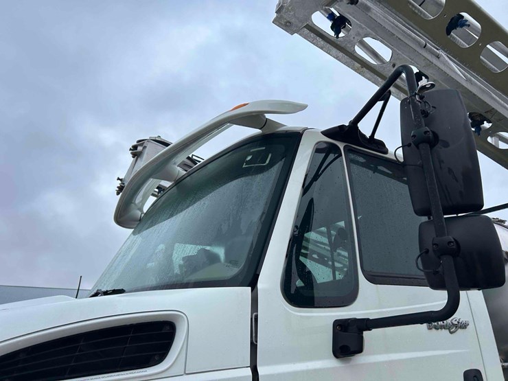 international-durastar-4300-image-13