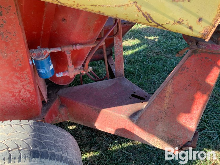 new-holland-357-image-19