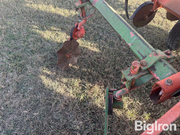 allis-chalmers-330-image-15