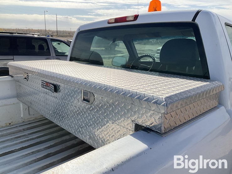 2002-chevrolet-1500-image-18