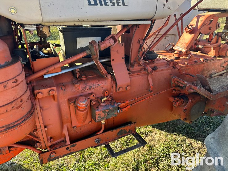 j-i-case-830-image-15