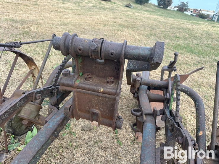 john-deere-2-image-13