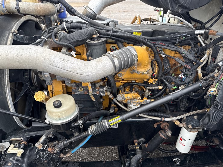 2008-peterbilt-386-image-10