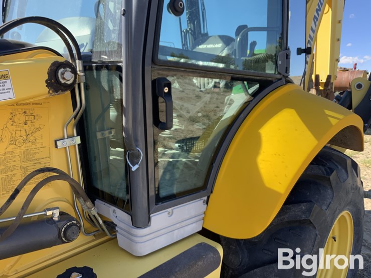 2013-new-holland-b95b-image-17