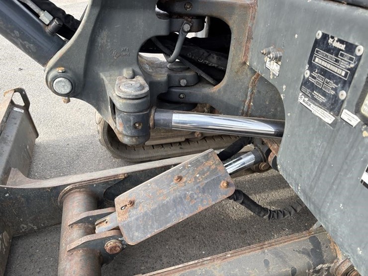 2021-bobcat-e35-image-19