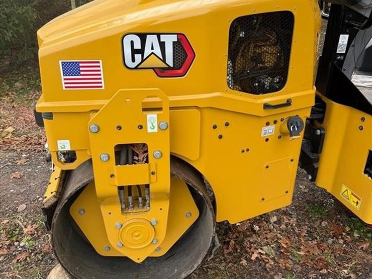 caterpillar-cb4.0-image-4