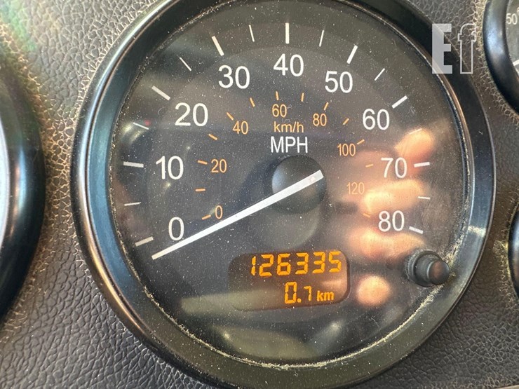 2012-peterbilt-367-image-43